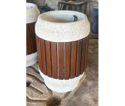 Ahşap Kaplamalı Beton Çöp Kovası Modeli - BÇ19