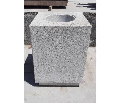 Beton Gövdeli Çöp Kovası Modeli